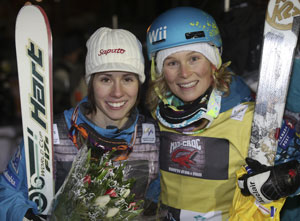 1211jenn-kristi.jpg