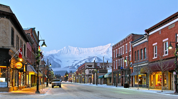 http://fernie.com/files/2012/01/fernie21tr2_jpg_1365011cl-8.jpg