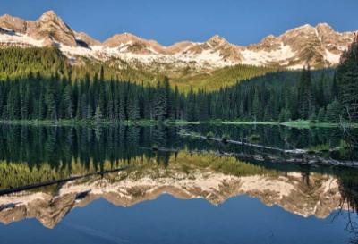 Travel Photography Workshop at Island Lake Lodge