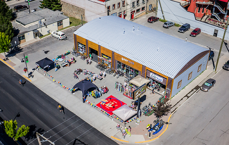 GearHub Sports 7th Annual GIANT SALE