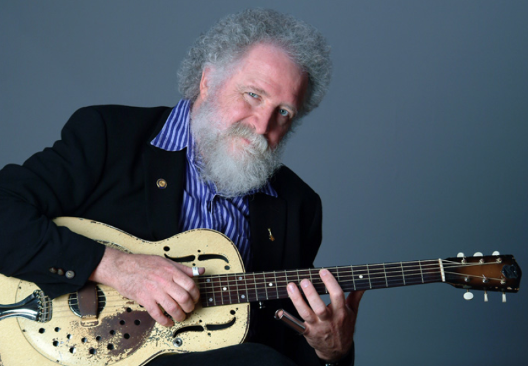 Ken Whiteley LIVE