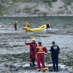 Safety Advisory: Hazardous Log Jams on the Elk River